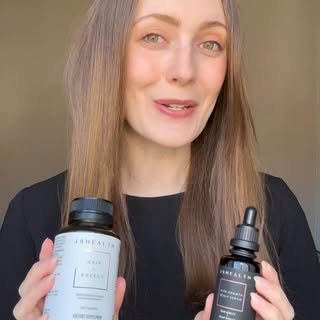 As a trichologist, I’m always looking at hair health from both the inside and out. ✨

I’ve recently 