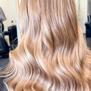 Big Transformation ✨

After years of being blonde, we decided it was time for a change. We opted for