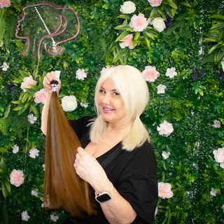 One thing you’ll learn about me is that I’m very particular about the hair I use. 🤍

My clients put