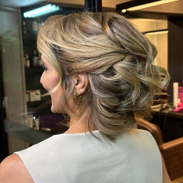 Penteado e make by: @danniela.nunes