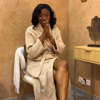 Nous avons eu le plaisir d’accueillir @omgitsfsk pour une expérience massage 100% bien-être 💆🏽‍♀️
