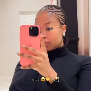 A year of becoming ✨ Creating hairlines, creating life, rebuilding strength, and building my own spa