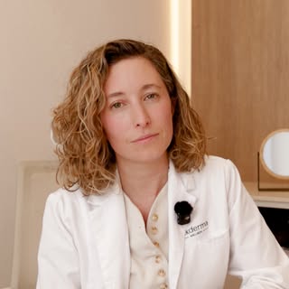 💭 ¿Inductores de colágeno: sí o no?

La Dra. Sánchez-Minguet, nuestra médico-estética en Tekderma W