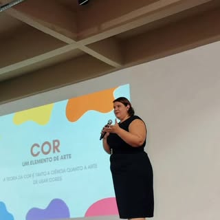 ✨ Cuidado, bem-estar e aprendizado na prática.

Nossas alunas do curso de Estética e Cosmética da UN