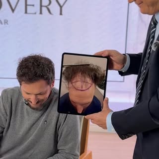¿Cómo se ve un Microtrasplante Capilar 1 año y medio después? 

El próximo podes ser vos 🧑‍⚕️💇

📱