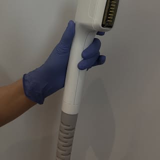 Manchmal wünscht sich die Haut einfach ein wenig neue Frische. 😊

Mit SOFWAVE lassen sich genau die