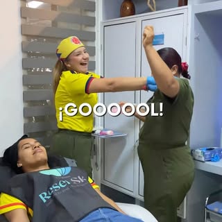 ¡En Reset Skin sudamos La camiseta para que tu piel se vea impecable! 🇨🇴

Hoy la Doctora Litty sal