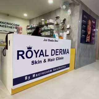 ✨ Confidence Starts with Healthy Hair!
Get natural-looking results with Advanced Hair Transplant at 