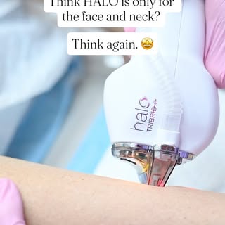 POV: We bought a vlog camera to capture treatments… and the staff had other plans. 😂

Our vision: e