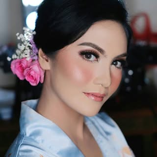 Thanks a lot for the  make up kak @vinayunde !! 😊😘 #sorryforthemultiplenarcissiticpics:p