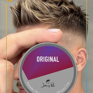 Nuevo 🧴Johnny B. Original Wax ofrece control de frizz y brillo. Estilízate como un PRO. ✨ ¡Pregúnta