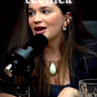 No episódio de hoje, a conversa com a Adrielle foi muito além da terapia capilar.

Falamos sobre uma