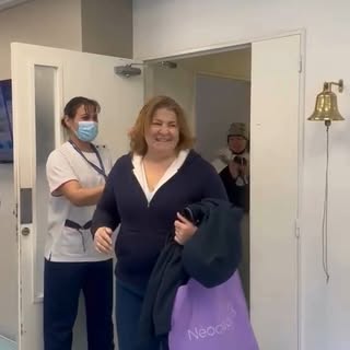 Felicidades Lorena!! a seguir adelante. Felices con tu resultado... ese cabello luce precioso.
