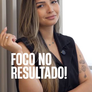 A evolução capilar é construída em etapas.
Na cirurgia capilar, cada fase do processo exige rigor: a