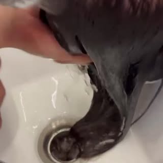 Terapia capilar, com relaxamento da cabeça aos pés.
