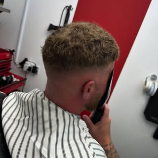 don’t think you can beat some curls 😮‍💨 @truhair_uk 
#hairreplacement #hairreplacementsystem #hair