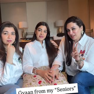 Well, i take all the advise from both of them very seriously 🤣🤣

#mygoto #seniors #dermatologists