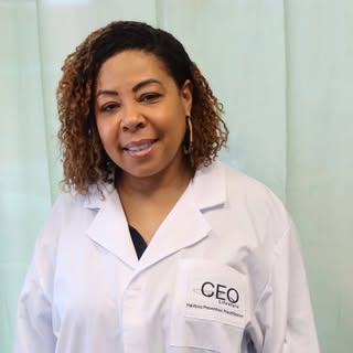 ✨ PRESS RELEASE | NOW ANNOUNCING ✨

Meet Gloria Ward, HPP-Certified Hair Loss Prevention Practitione