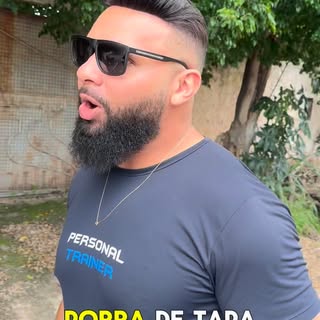 As vezes é só um tapa que você precisa 🤣🤣😎
#barber #protesecapilar #cuiabá #viralpost #humor