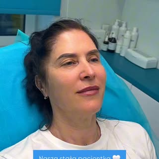 Nasza stała pacjentka 🤍

Po lewej - 4 lata temu. Po prawej - dziś.

FullFace Clinic