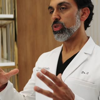 What should you be looking for in before and after photos? 

#HairLine #HairTok #HairTransplant #Hai