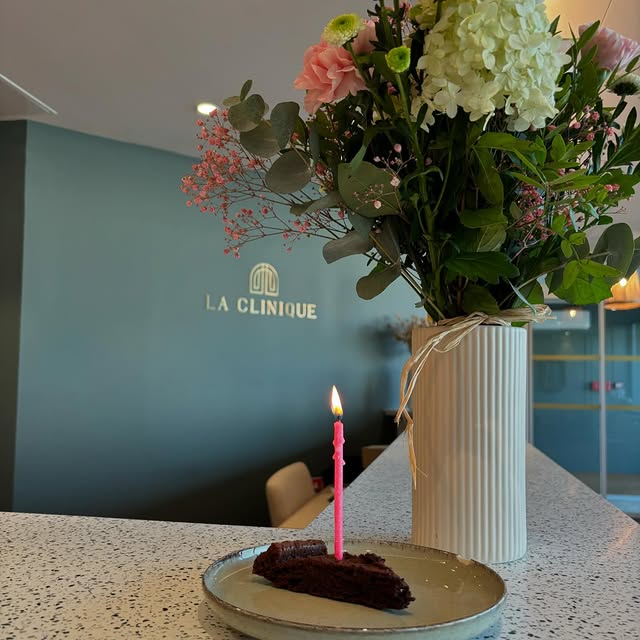 🎂Nous venons de fêter la première bougie de La Clinique après ce grand déménagement de la Clinique 