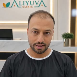 🔥 7 Months. 5000 Grafts. A Happy Patient. 🇺🇸

The best part of a hair transplant journey is seein