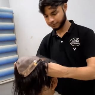 Clipping type of Hair Fixing. Mono base.
Clipping type of hair fixing is removable kind of hair fixi