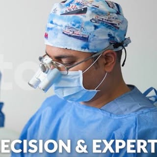 Precision meets expertise at Contura Clinic!

Sapphire FUE hair transplantation by @dr.sreekar.harin