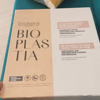 BIOPLASTIA !!
La solución botánica al encrespamiento 🌿
⚠️SIN SULFATOS , SIN PARABENOS Y VEGANO‼️

O