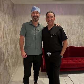 Redefining Confidence. Empowering Legends

An honor to perform hair restoration for one of Hollywood