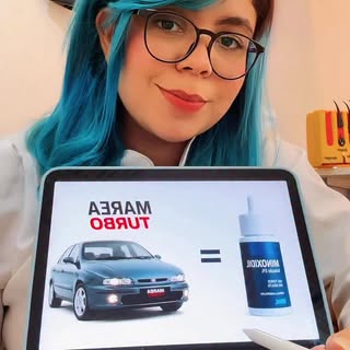 Tem gente que só percebe quando o cabelo já afinou demais.

O problema é que o couro cabeludo dá sin