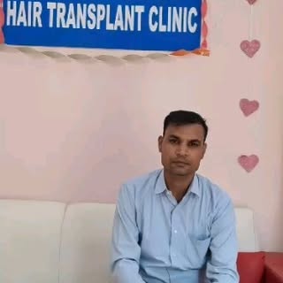 Mr. Munnalal was facing hairloss problems since 2017 and then he visited our clinic and taken hair t
