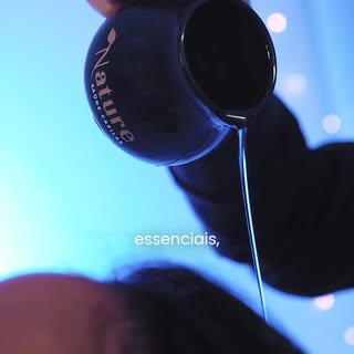 Ritual Essência é mais do que cuidar do cabelo.
É um momento de pausa, presença e reconexão.

Durant