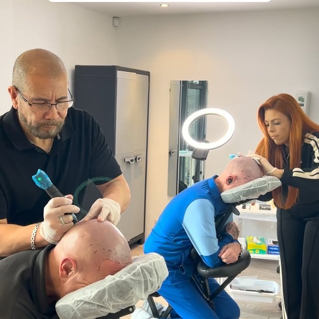 Why train with us? 🎓✍🏽

With over 14 years of industry experience, our SMP training courses are de