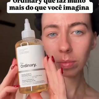 Mas atenção: mais produto não significa mais resultado. O uso excessivo pode irritar a pele e compro