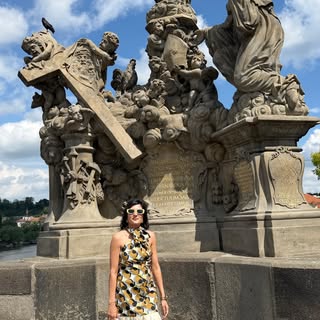 PSA: Your skin deserves a vacation too. 💙

After weeks of travel, my skin was feeling dull and dehy