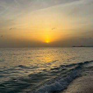 Saharan dusty sunset! #saharandust #cayman #sunset #sunset_pics