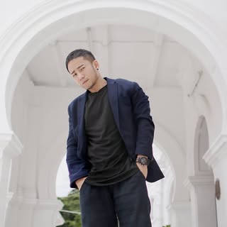 才知道原来 我是金牛，上升双鱼....怪不得啦

知道了金牛的个性，那么太阳金牛上升双鱼的我，这一面是怎么样的呢?

上升双鱼的人非常友善亲切，只要不过分干扰他们原本的步伐还有安逸的节奏，他们会尽可能