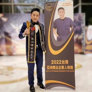 My 1st international award in Taiwan. I hope my grandma is proud of me in heaven ❤️

I have received