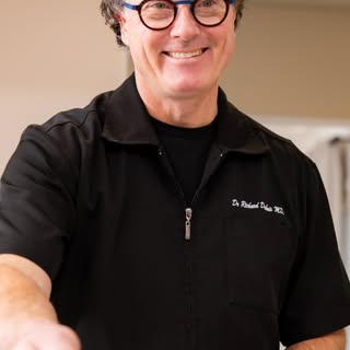 Bienvenue à la Clinique Pro M.D. & L’Institut de Greffe de Cheveux du Québec ✨

Découvrez un espace 