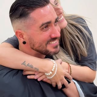 Un antes y después que nos conmovió a todos ✨

Gracias @dayanmarin87 por la valentía de compartir tu
