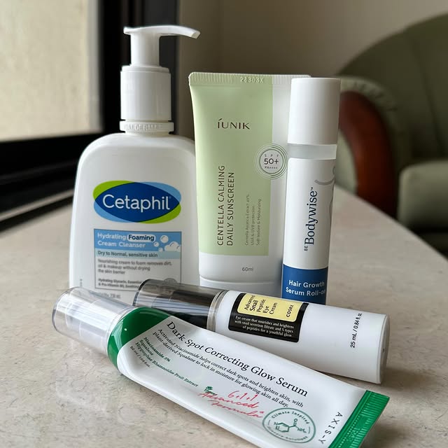 Do you need to have an eye cream in your routine ?? 👀

Maybe no, is it good to have one for the ext