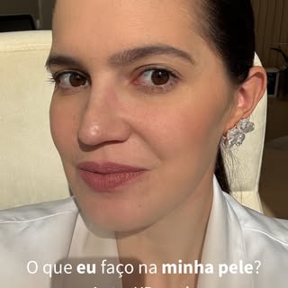 Você conhece alguém que de repente começou a perder cabelo em placas e não sabia o que era?

A alope