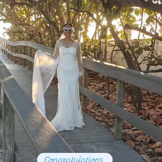 #bridemakeup #bridehairandmakeup #bride #tampabayarea #saintpetersburg 
www.phillyfinest.com