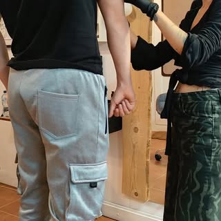 Arnau 🫂
Cuando una idea nace de ti, tatuarla tiene algo todavía más especial 🖤
Arnau volvió al est