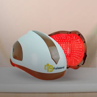 O Capellux é uma tecnologia de LEDterapia que utiliza a fotobiomodulação como aliada nos tratamentos