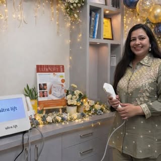 Facelift without surgery?
No surgery.
No injections.
No pain.
Just lifting.
Ultralift launched — fir