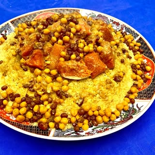 A Tale of Two Couscous 
Last week for Iftar in Morocco 🇲🇦, this week with fresh Tuna in the U.S.
#