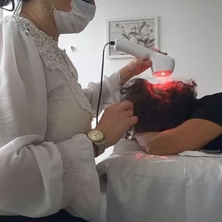 ✨Seu cabelo é único, Seu tratamento também deve ser!

Queda capilar não se trata com fórmulas pronta